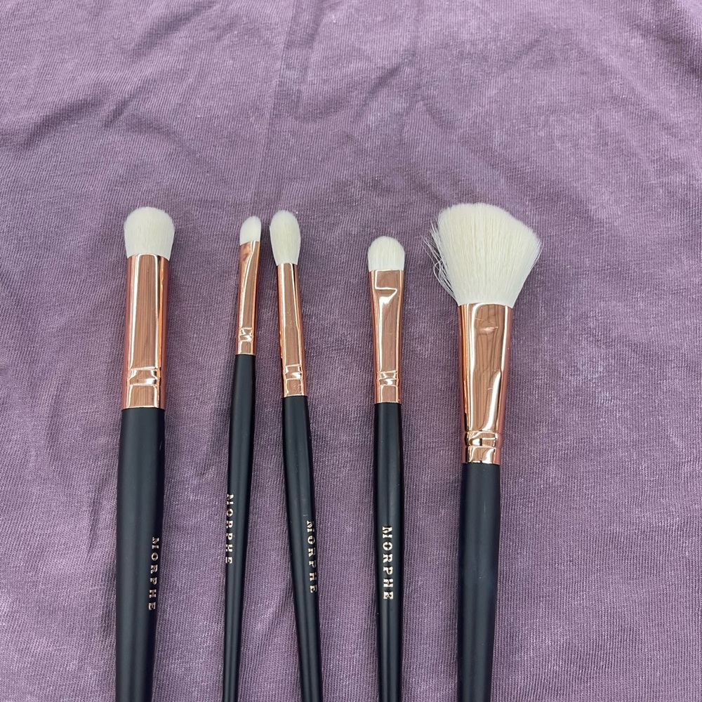 Morphe Rose Gold Makeup Brush H87 - Picture 1 of 1